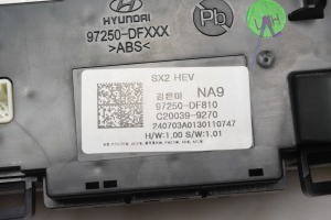 Hyundai Kona II (2023–2026) Heater control panel 97250DF810 - 4