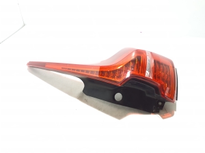 VOLVO XC60 (2017–2026) Tagumine nurgatuli 32228915 - 4