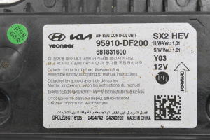 Hyundai Kona II (2023–2026) Airbag module 95910DF200 - 5