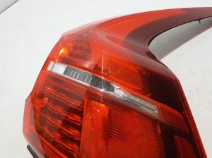 VOLVO XC60 (2017–2026) Eckleuchte hinten 32228915 - 5