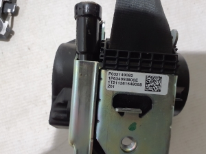 VOLVO XC60 (2017–2026) Sicherheitsgurt vorne 32149082 - 4