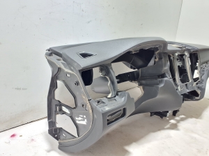 VOLVO XC60 (2017–2026) Salona panelis (torpēda) 31417722 - 5