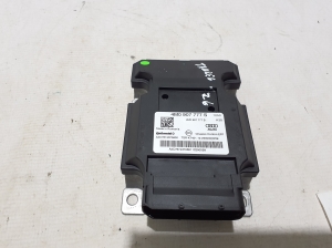   Air suspension control unit  - 4M0907777S 