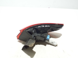 Volkswagen Touareg III (2018–2026) Eckleuchte hinten 760945207C - 4