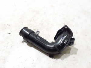 Volkswagen Touareg III (2018–2026) Intercooler hose 059145673EB - 3