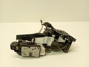 Front door lock - 31440391