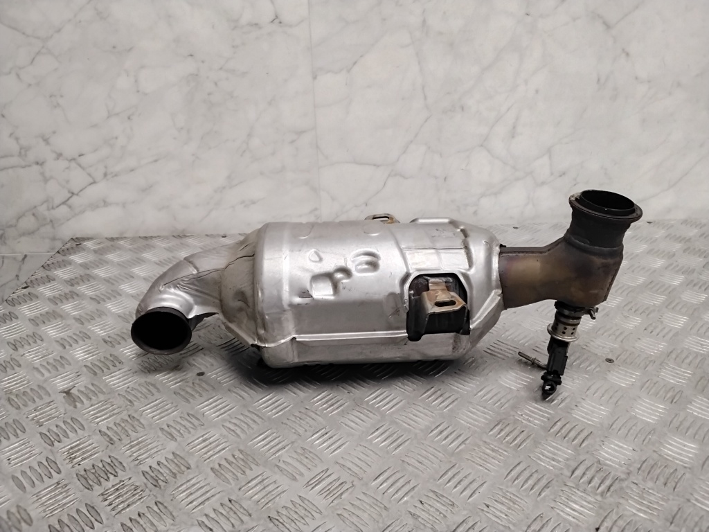 Peugeot 2008 (2013–2026) Katalüsaator 9805130480 Peugeot 2008 (2013–2026) Katalüsaator 9805130480