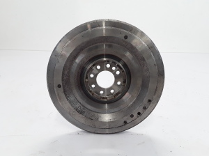  Clutch flywheel 