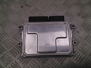 Peugeot 208 (2019–2026) Engine control unit 9838288980 - 3