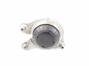 Mercedes Benz C-Class 205 (2014–2021) Mootoripadi A2052407700 - 3