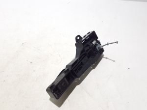 RENAULT Captur (2019–2026) Front door external opening handle and its details - 3