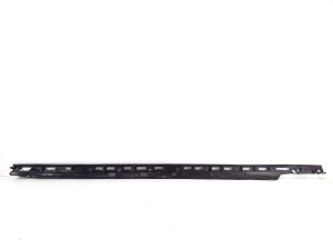 Välise aknalaua klamber - A2936900300