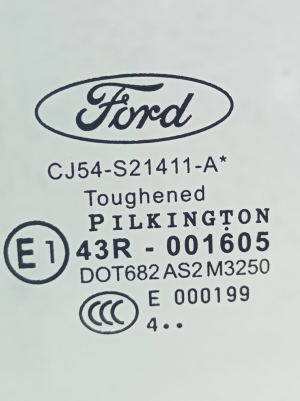 Ford Kuga (2012–2019) Esiukse klaas CJ54S21411A - 2