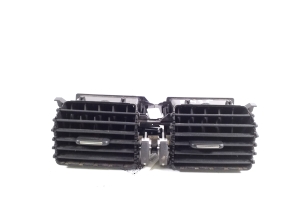 Salona paneļa ventilācijas restes - 1006806