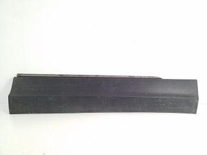 Zierleiste Tür vorne - 5NA854940AF