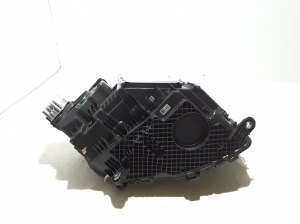 Mercedes Benz GLC-Class 254 (2022–2026) Esituli A2549066509 - 7