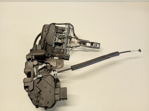 Jaguar XF (2008–2016) Esiukse lukk 6w8a21813gd - 4