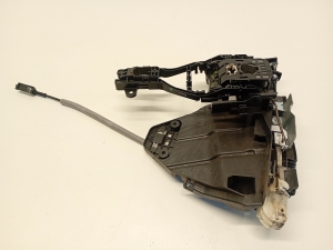 VOLVO V40 (2012–2019) Front door lock 31391824 - 4
