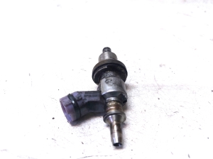 TOYOTA Avensis T25 (2003–2008) Kütusepihusti 2371026012 - 4