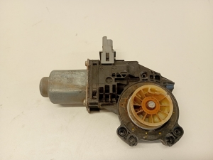 Citroen DS5 (2011–2019) Front door window regulator motor 440878L - 4