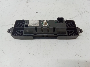 Citroen Berlingo (2008–2018) Screen 96439997XT - 2
