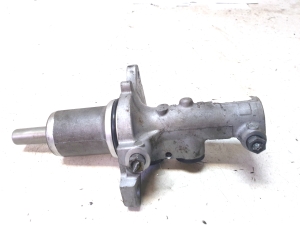 Mercedes Benz Sprinter /906/ (2006–2018) Brake master cylinder - 4