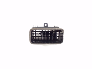 Mitsubishi Outlander (2012–2021) Dashboard air vent grilles 8030A205 - 2