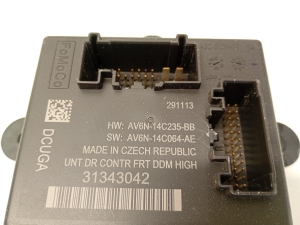 VOLVO V40 (2012–2019) Front door control unit 31343042 - 2