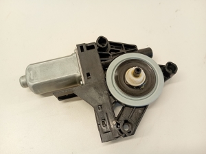 VOLVO V40 (2012–2019) Front door window regulator motor 966269103 - 2