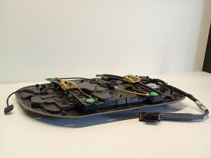 VOLVO V40 (2012–2019) Front door window regulator 31276216 - 5