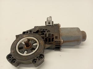 Citroen DS5 (2011–2019) Front door window regulator motor 440877l - 4