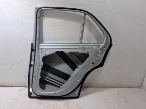 Mercedes Benz GLE-Class 167 (2019–2026) Rear side doors A1677301807 - 4