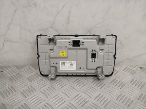 Volkswagen Golf VII (2012–2026) Screen 5G6919606 - 5