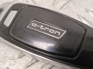 AUDI e-tron SUV (2018–2026) Süütevõti 4N0959754CM - 6