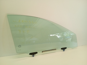 Vitre de porte avant - 43r00049