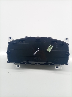 Opel Combo E (2018–2026) Näidikuplokk 9831102780 - 4