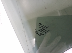Mercedes Benz GLA-Class 156 (2013–2019) Rear side door glass A1567350310 - 2