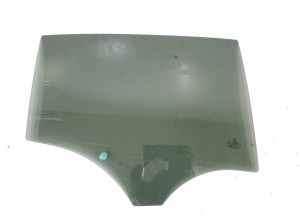 Rear side door glass - A1567350410