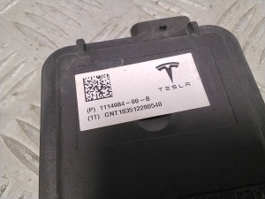 Tesla Model 3 3 (2016–2024) Control unit 111498400B - 2