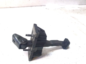 TOYOTA Avensis T25 (2003–2008) Front door check - 2