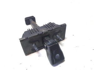 TOYOTA Avensis T25 (2003–2008) Front door check - 4