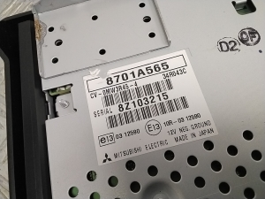 Mitsubishi Outlander (2012–2021) Audio amplifier 8701A565 - 5