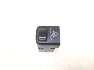 Headlight leveling switch - 5471073