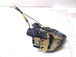 TOYOTA Avensis T25 (2003–2008) Rear side door lock - 3