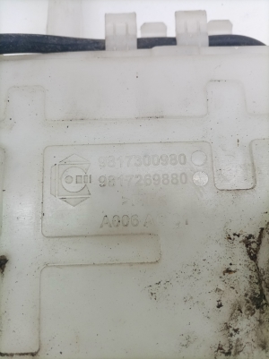 Opel Combo E (2018–2026) Front washer fluid reservoir 9817300980 - 2