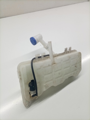 Opel Combo E (2018–2026) Front washer fluid reservoir 9817300980 - 5
