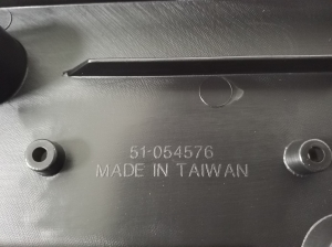BMW 5 SERIES G30 (2016–2026) Esikaitseraua numbrimärgi hoidik 51054576 - 2