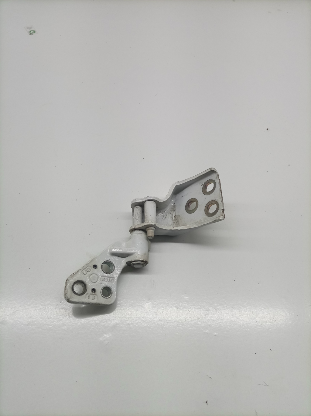 Opel Combo E (2018–2026) Tailgate hinge 8717C0 Opel Combo E (2018–2026) Tailgate hinge 8717C0
