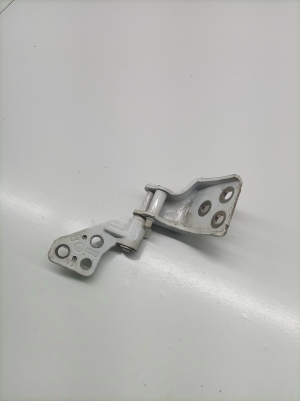 Opel Combo E (2018–2026) Tailgate hinge 8717C0 - 2