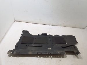   Underbody shield  - LR154393 